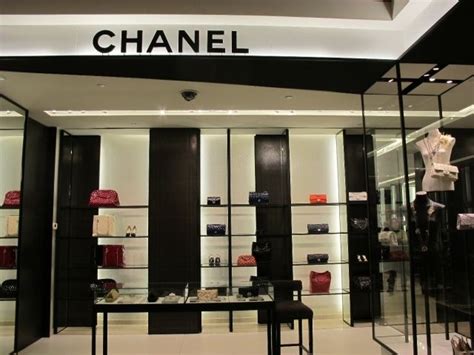 chanel at saks fifth avenue atlanta photos|chanel boutique at saks.